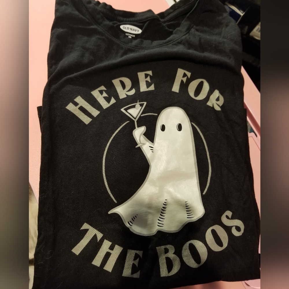 Black Ghost Graphic Tee